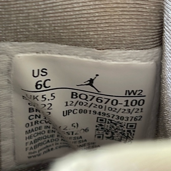 Nike Air Jordan 4 IV Retro White Oreo Toddler Sneakers BQ7670-100 Size 6C - Picture 3 of 16